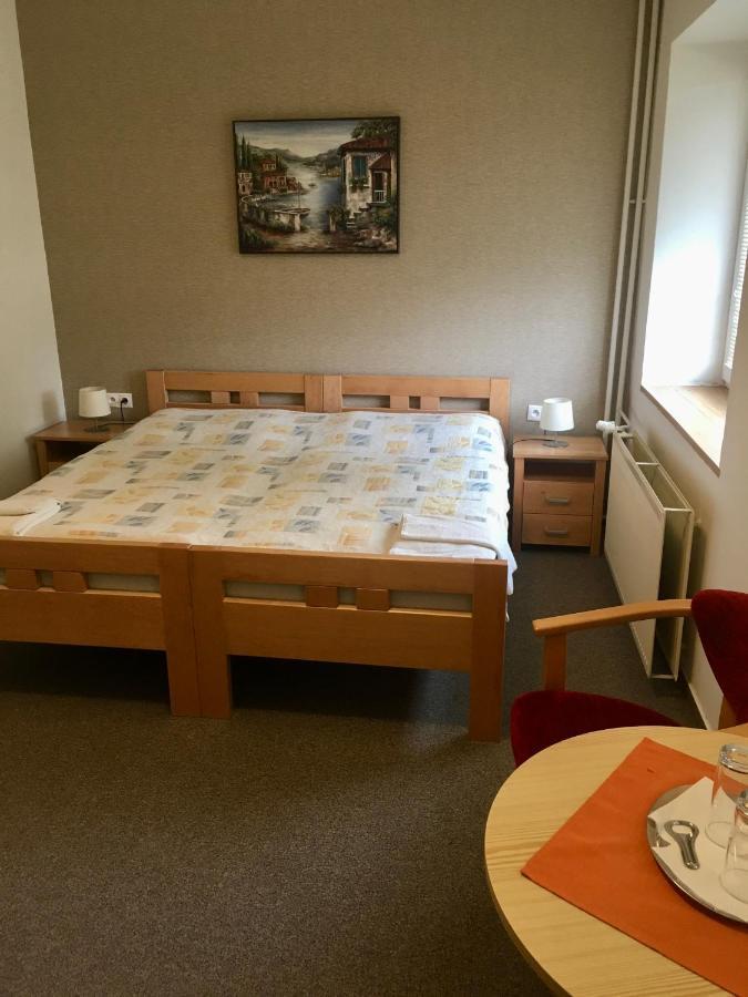 Hotel Dynamic Nova Dubnica Экстерьер фото