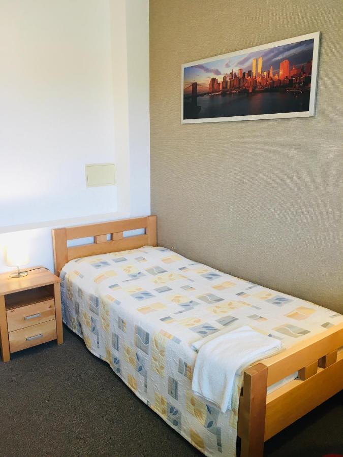 Hotel Dynamic Nova Dubnica Экстерьер фото